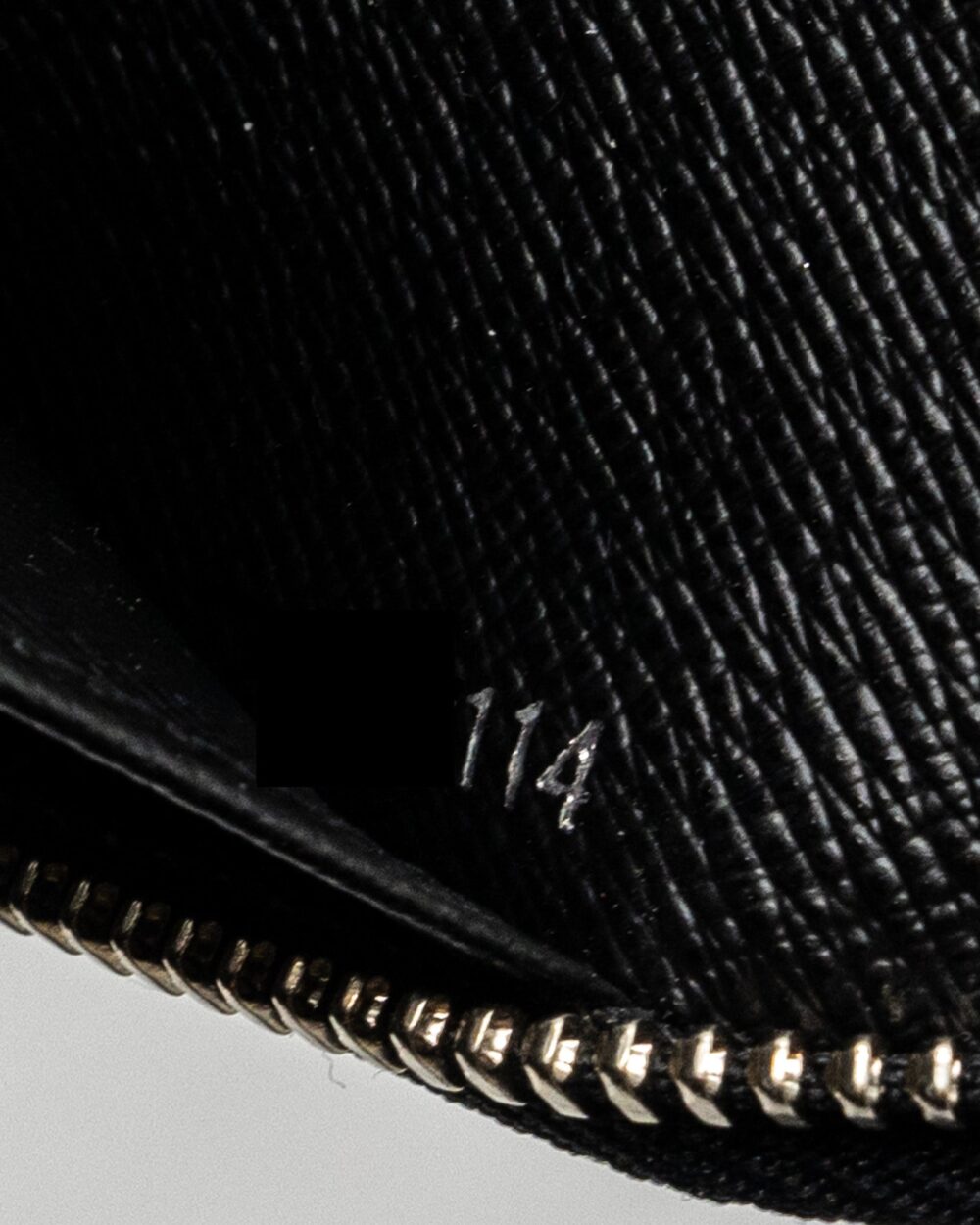 AAA Replica Louis Vuitton LV ZIPPY ORGANISER DAMIER GRAPHITE CANVAS BLACK SHW