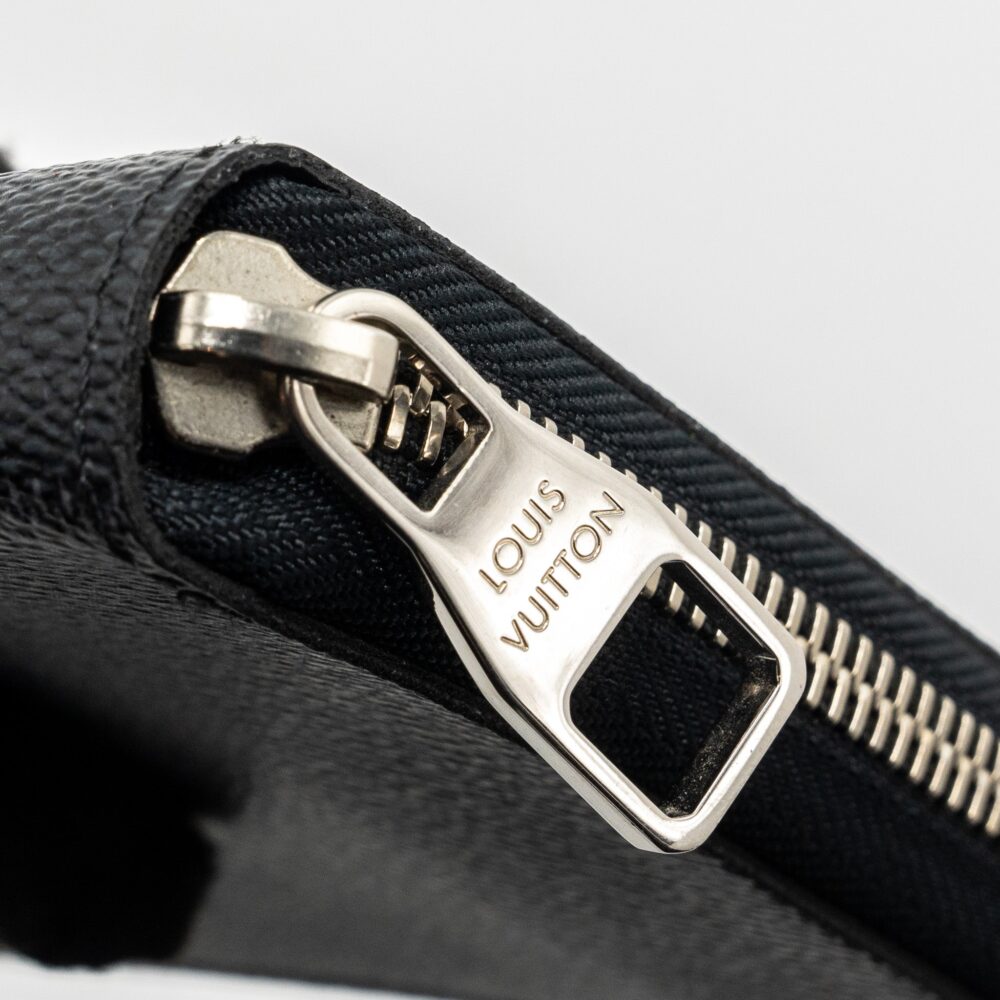AAA Replica Louis Vuitton LV ZIPPY ORGANISER DAMIER GRAPHITE CANVAS BLACK SHW