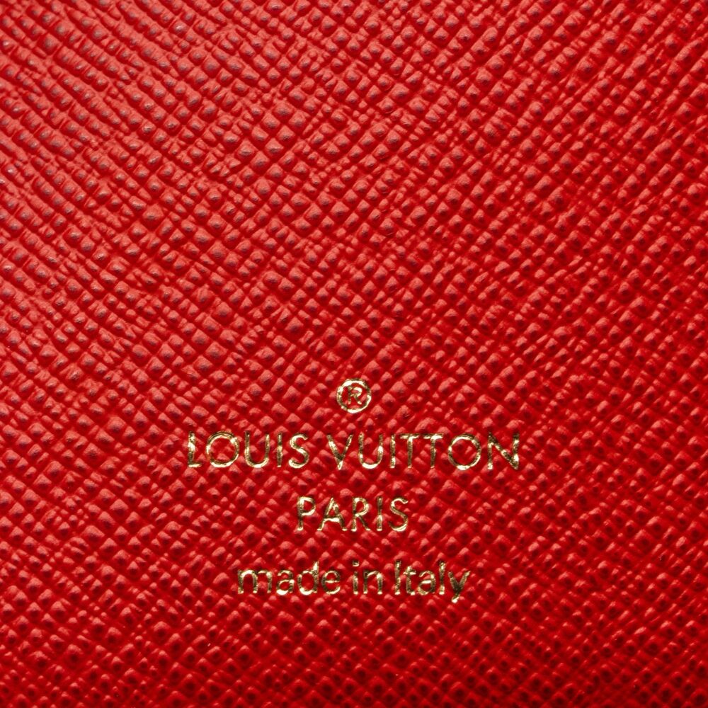 AAA Replica Louis Vuitton LV WALLET VICTORINE ILLUSTRE XMAS POLAR BEAR MONOGRAM CANVAS GHW