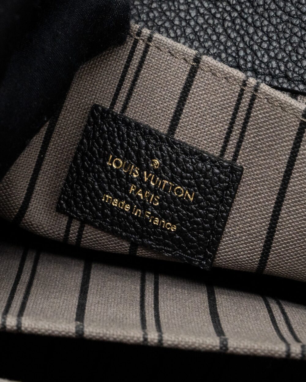 AAA Replica Louis Vuitton LV POCHETTE MÉTIS MONOGRAM EMPREINTE BLACK GHW (NEW VERSION)