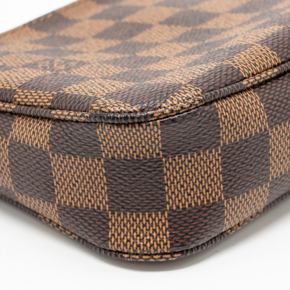 AAA Replica Louis Vuitton LV POCHETTE ACCESSOIRES DAMIER EBENE CANVAS GHW