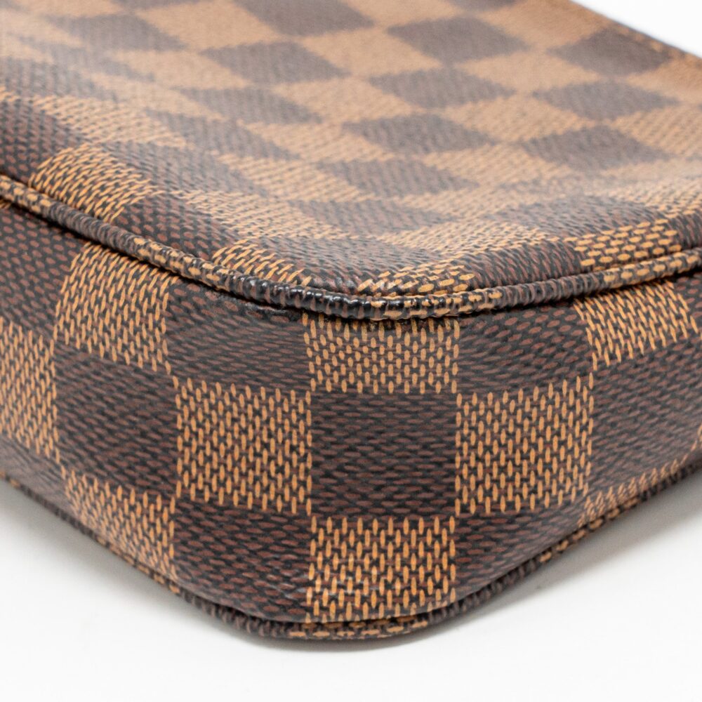 AAA Replica Louis Vuitton LV POCHETTE ACCESSOIRES DAMIER EBENE CANVAS GHW