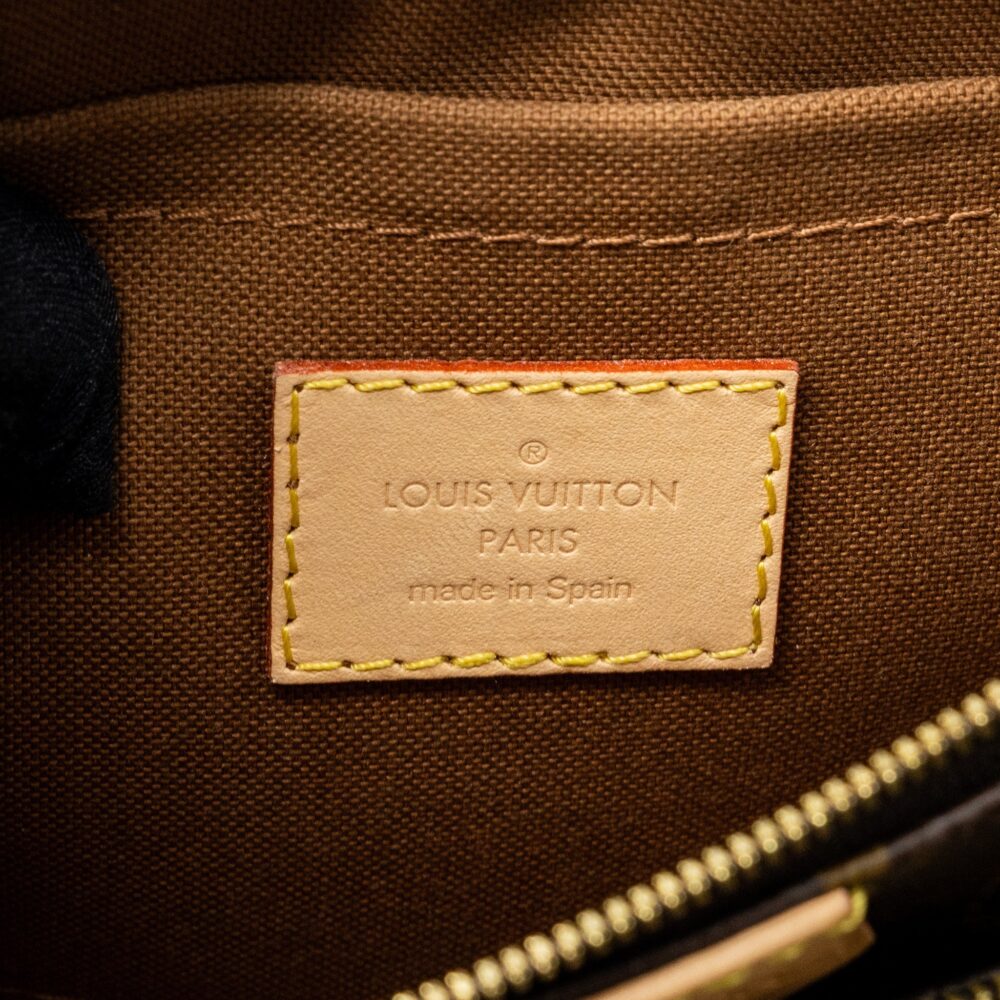 AAA Replica Louis Vuitton LV MULTI POCHETTE MONOGRAM CANVAS KHAKI STRAP GHW
