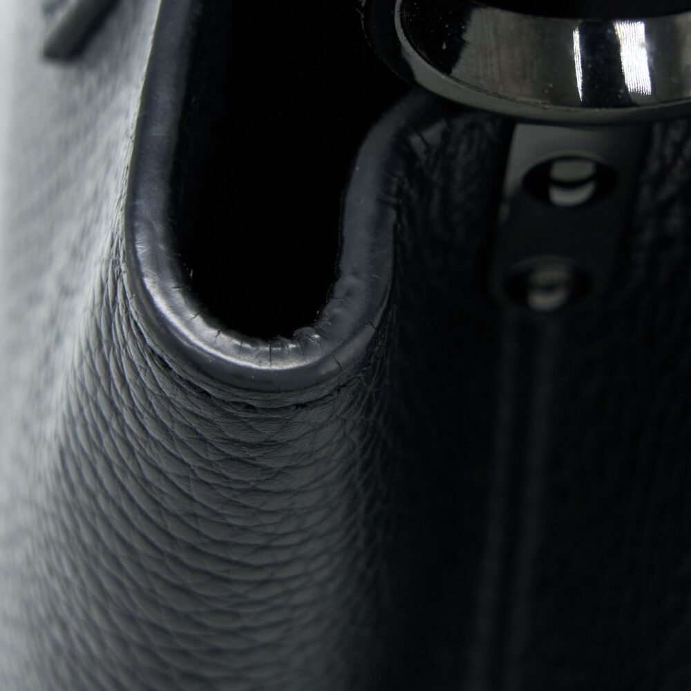 AAA Replica Louis Vuitton LV CAPUCINES BB TAURILLON SO BLACK WITH BLACK HARDWARE