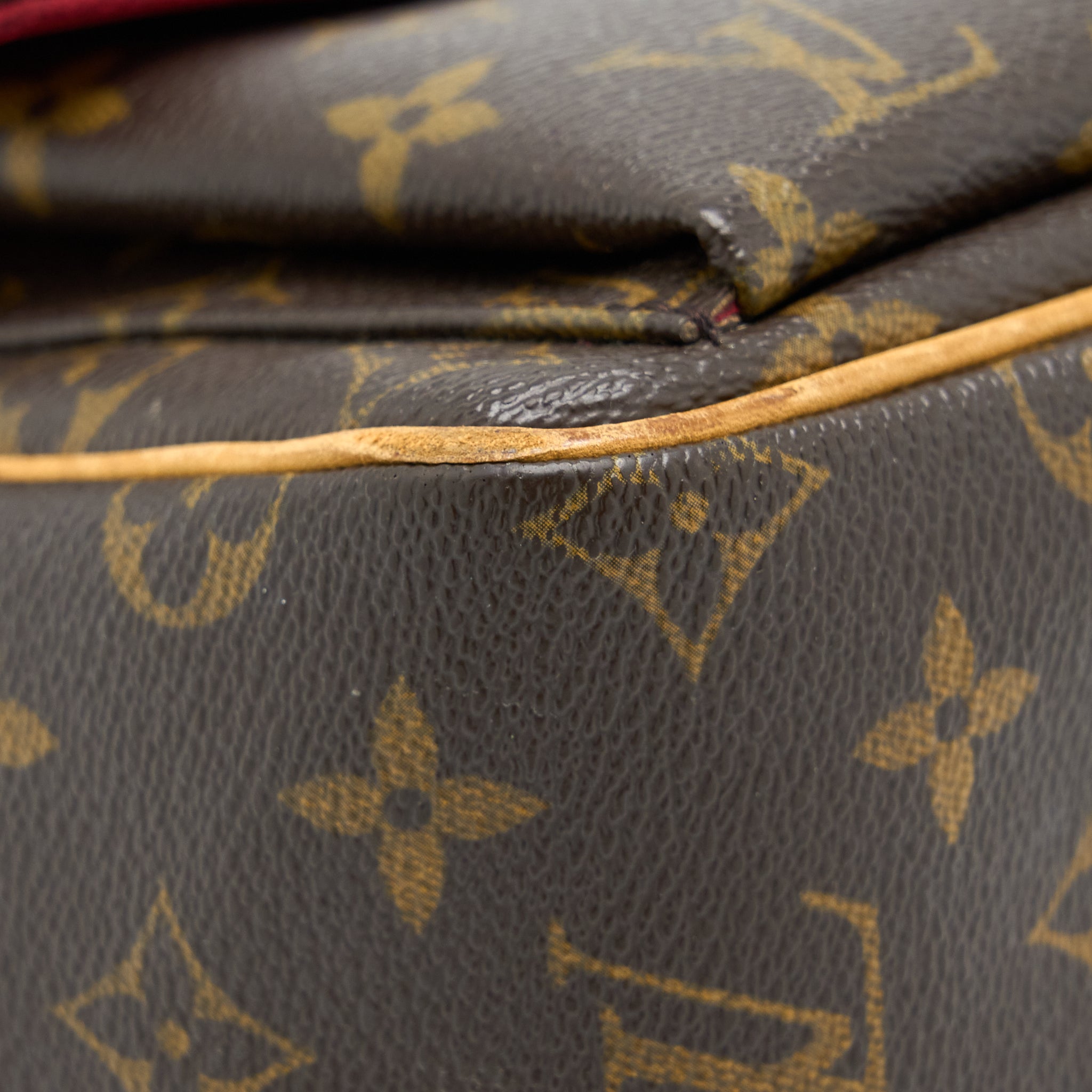 AAA Replica Louis Vuitton LV VINTAGE VIVA CITE PM MONOGRAM CANVAS GHW