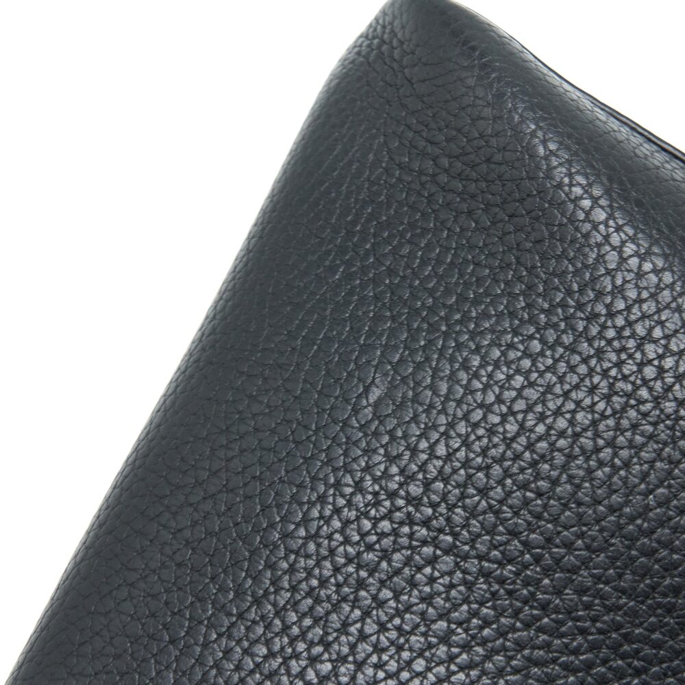 AAA Replica Louis Vuitton LV CAPUCINES BB TAURILLON SO BLACK WITH BLACK HARDWARE