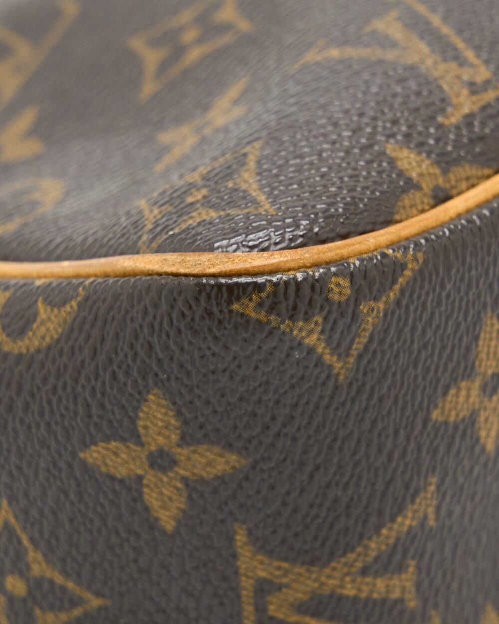 AAA Replica Louis Vuitton LV VINTAGE VIVA CITE PM MONOGRAM CANVAS GHW