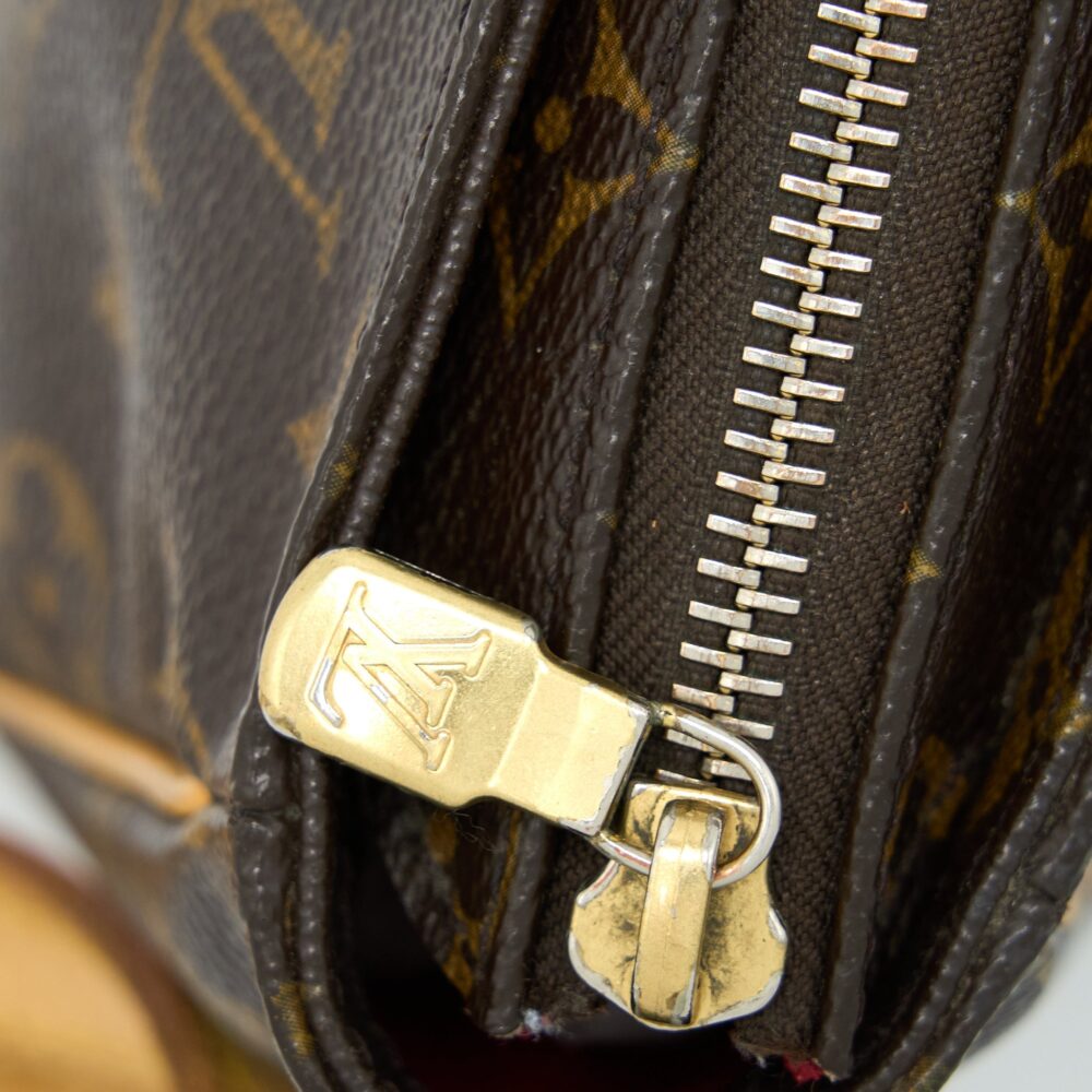 AAA Replica Louis Vuitton LV VINTAGE VIVA CITE PM MONOGRAM CANVAS GHW