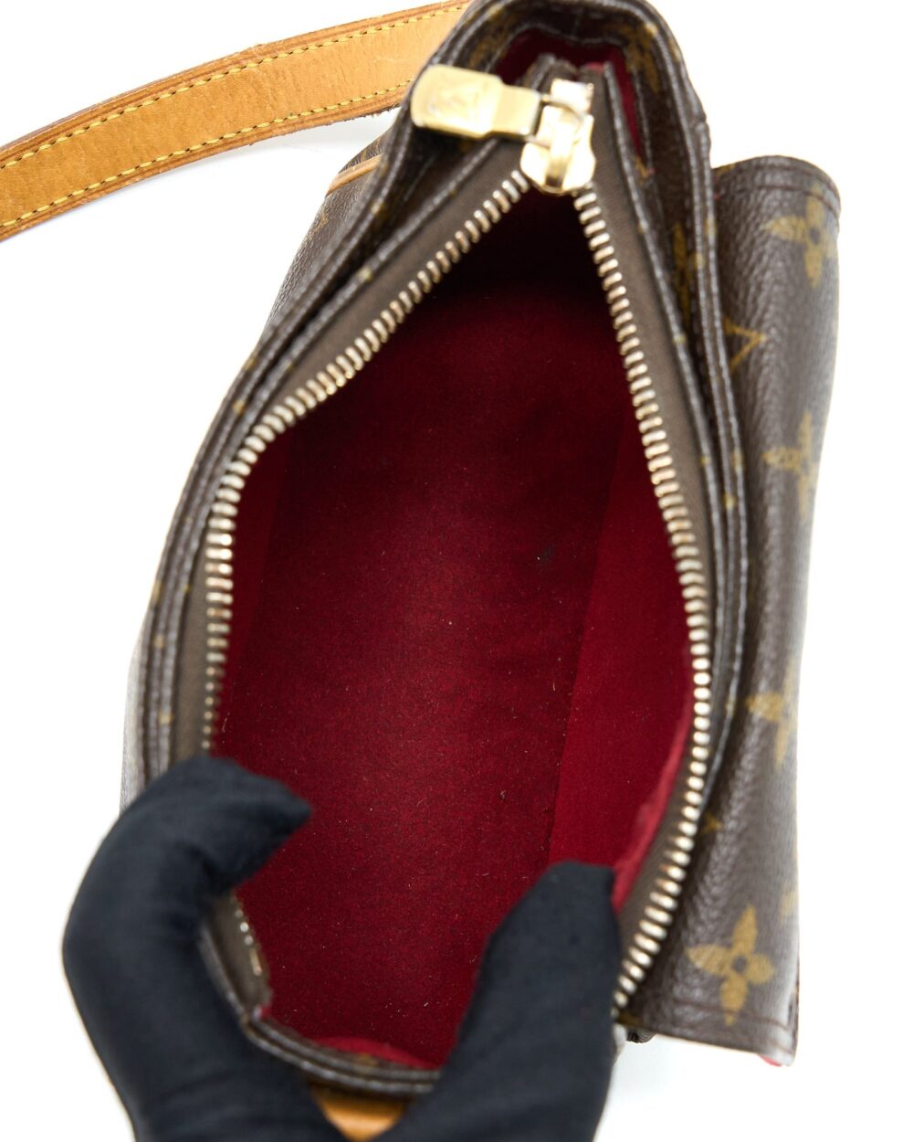 AAA Replica Louis Vuitton LV VINTAGE VIVA CITE PM MONOGRAM CANVAS GHW