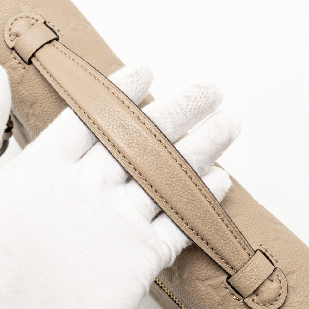 AAA Replica Louis Vuitton LV POCHETTE METIS MONOGRAM EMPREINTE TOURTERELLE GHW