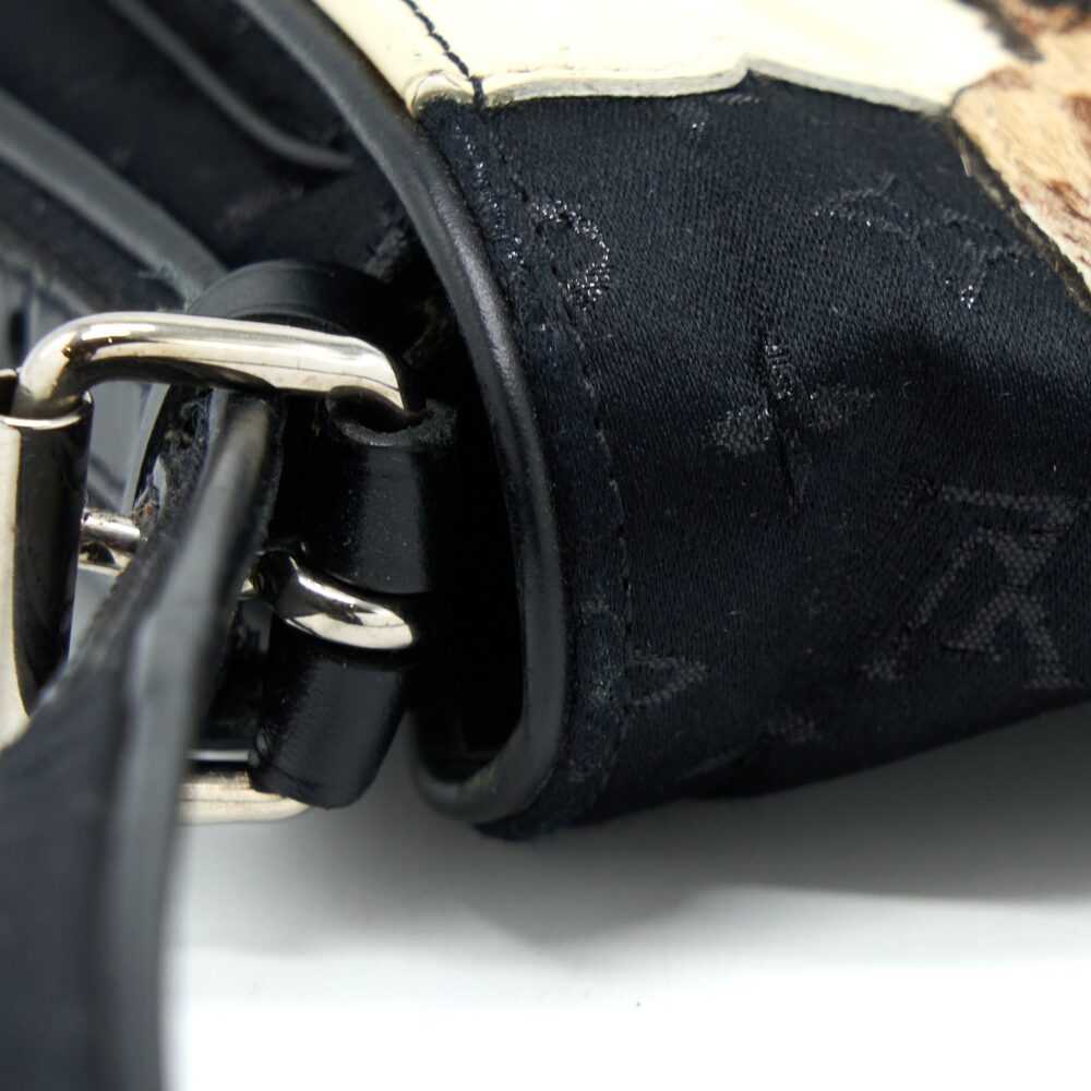 AAA Replica Louis Vuitton LV CONTE DE FEES GIRAFFE BAG BLACK/MULTICOLOUR SHW