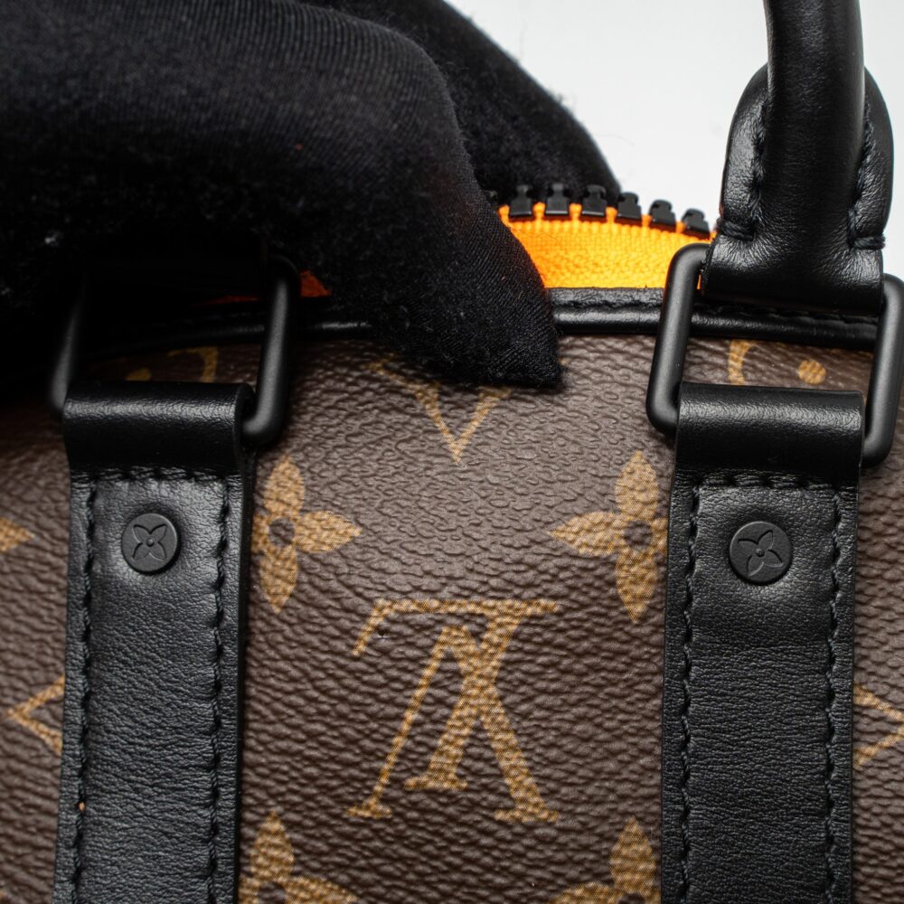 AAA Replica Louis Vuitton LV KEEPALL XS ZOOM WITH FRIENDS MONOGRAM CANVAS BLACK HARDWARE (NEW VERSION)