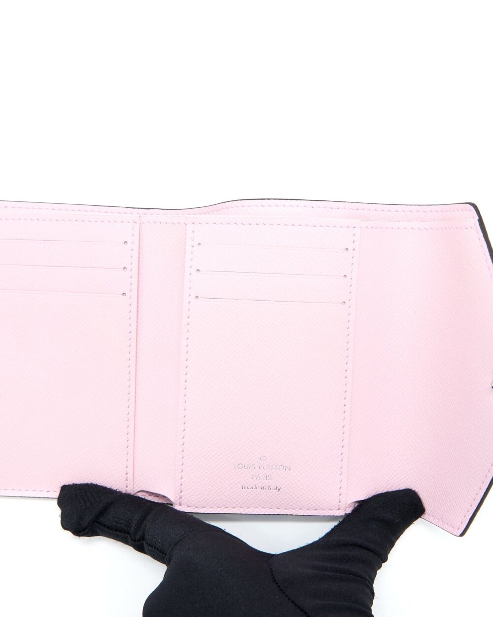 AAA Replica Louis Vuitton LV ESCALE VICTORINE WALLET PINK MULTICOLOUR SHW