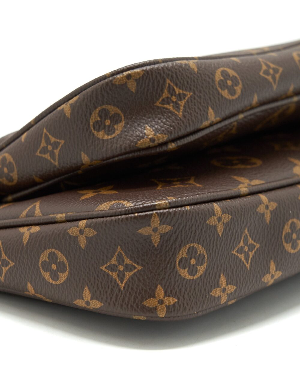 AAA Replica Louis Vuitton LV MULTI POCHETTE ACCESSORIES PINK STRAP