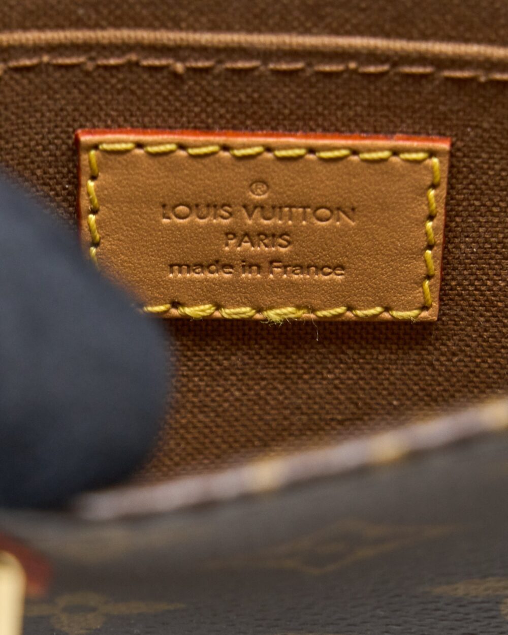 AAA Replica Louis Vuitton LV PETIT SAC PLAT MONOGRAM CANVAS GHW