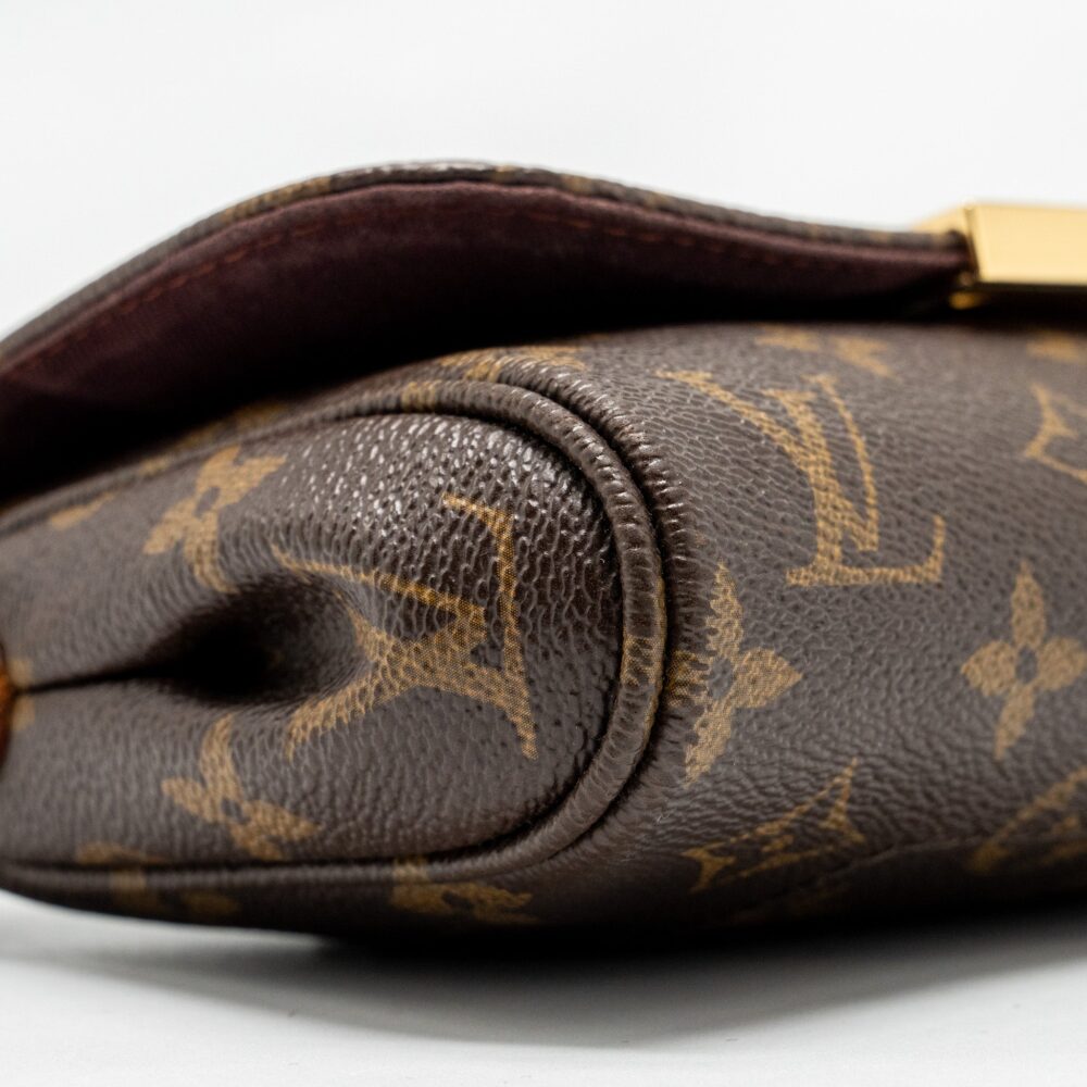 AAA Replica Louis Vuitton LV FAVOURITE PM MONOGRAM CANVAS GHW