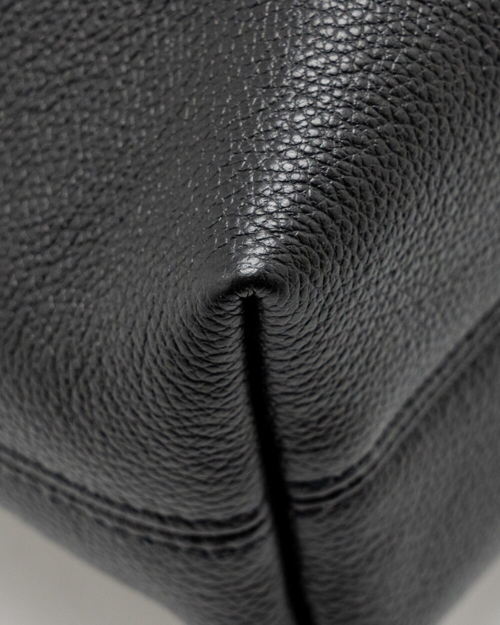 AAA Replica Louis Vuitton LV BUNDLE BAG MONOGRAM EMPREINTE LEATHER BLACK GHW