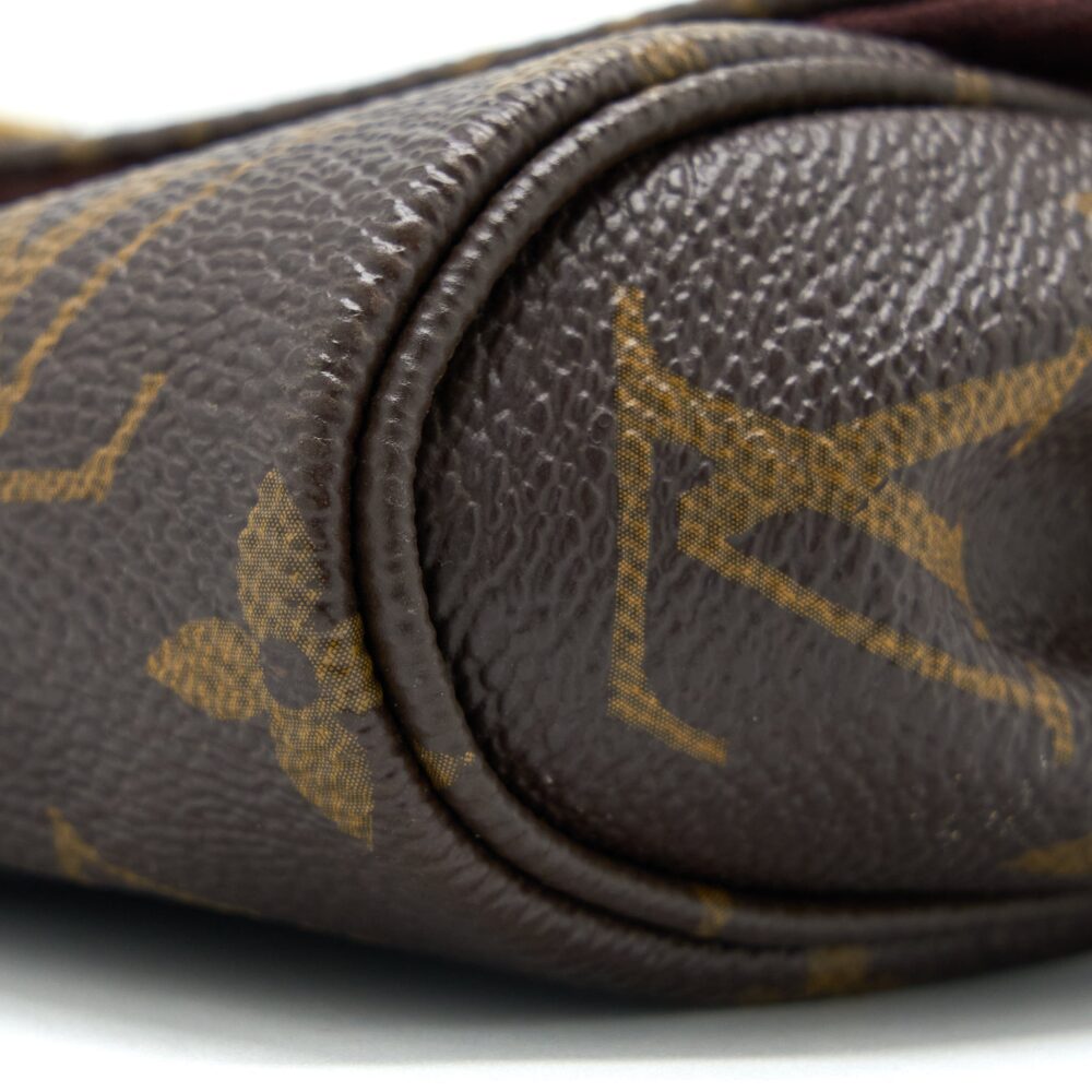 AAA Replica Louis Vuitton LV FAVORITE PM MONOGRAM CANVAS GHW