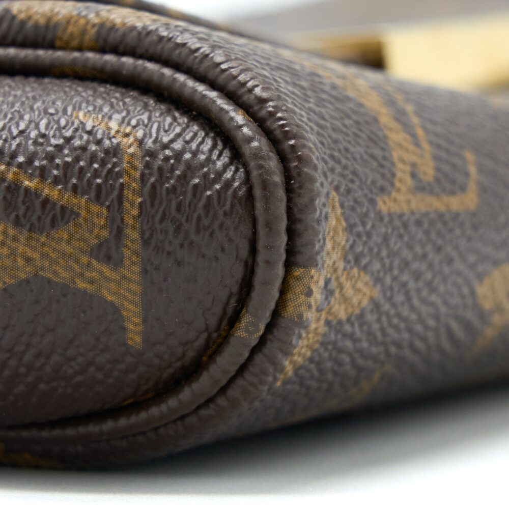 AAA Replica Louis Vuitton LV FAVORITE PM MONOGRAM CANVAS GHW