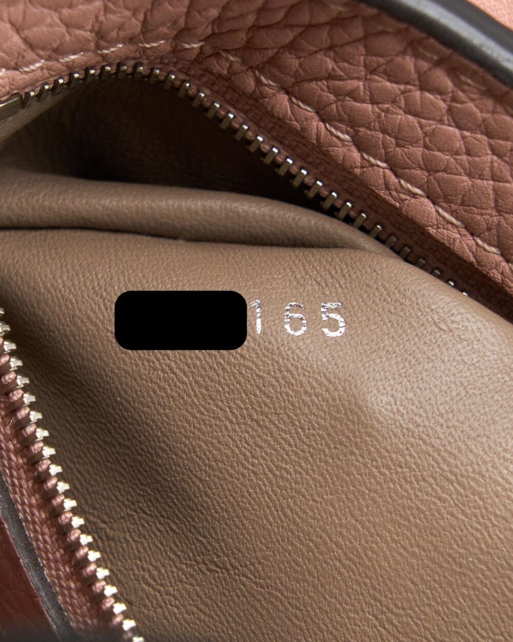 AAA Replica Louis Vuitton LV CAPUCINES BB TAURILLON PINK SHW