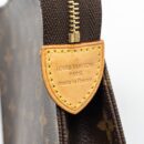 AAA Replica Louis Vuitton LV TOILETRY POCHETTE 26 MONOGRAM CANVAS GHW