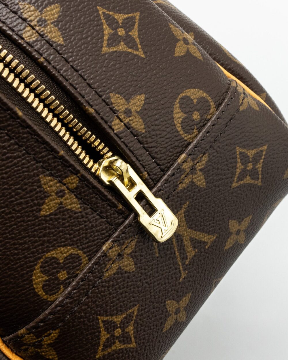 AAA Replica Louis Vuitton LV SMALL LUGGAGE BAG MONOGRAM CANVAS GHW
