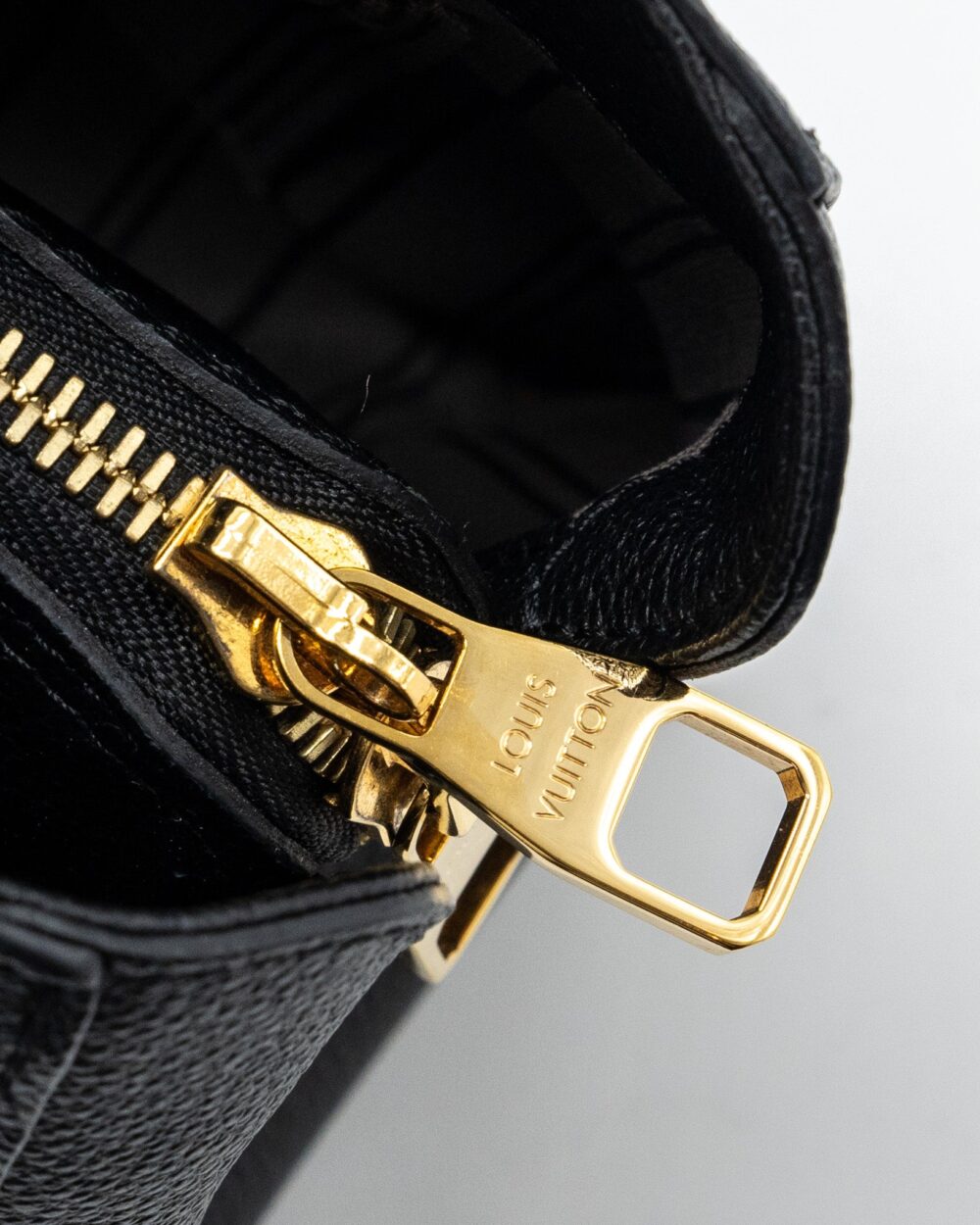AAA Replica Louis Vuitton LV MONTAIGNE BB MONOGRAM EMPREINTE BLACK GHW