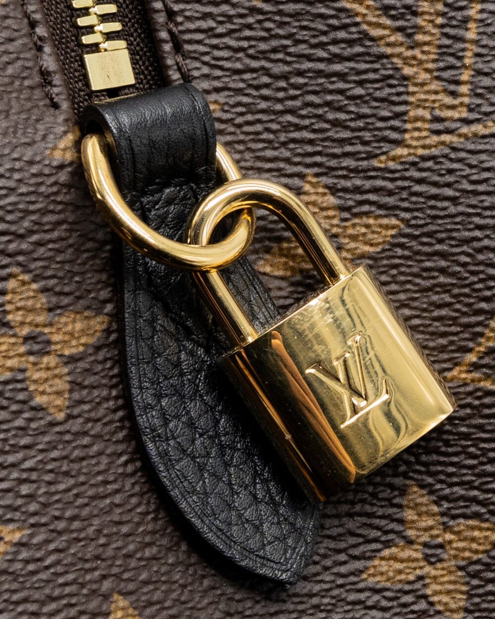 AAA Replica Louis Vuitton LV RETIRO BAG MONOGRAM CANVAS/ LEATHER GHW