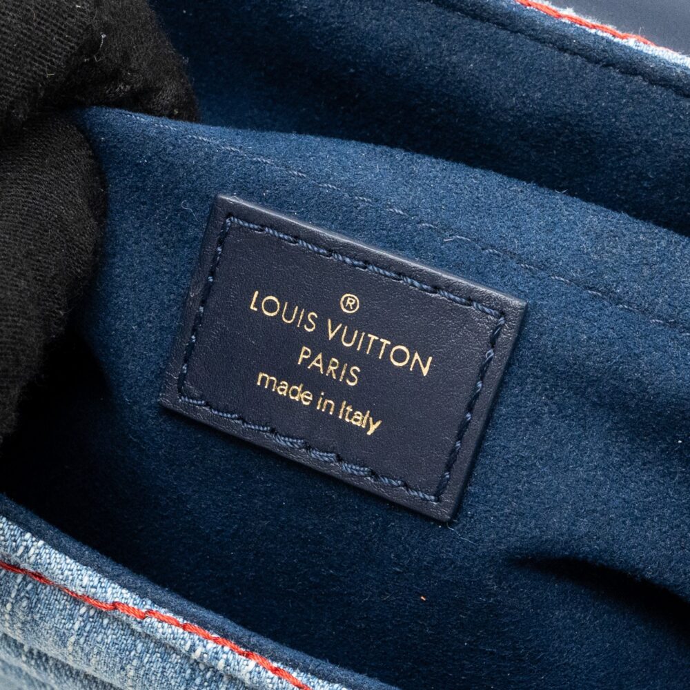 AAA Replica Louis Vuitton LV NEW WAVE FLAP CHAIN BAG LIMITED EDITION DENIM BLUE/ MULTICOLOR GHW