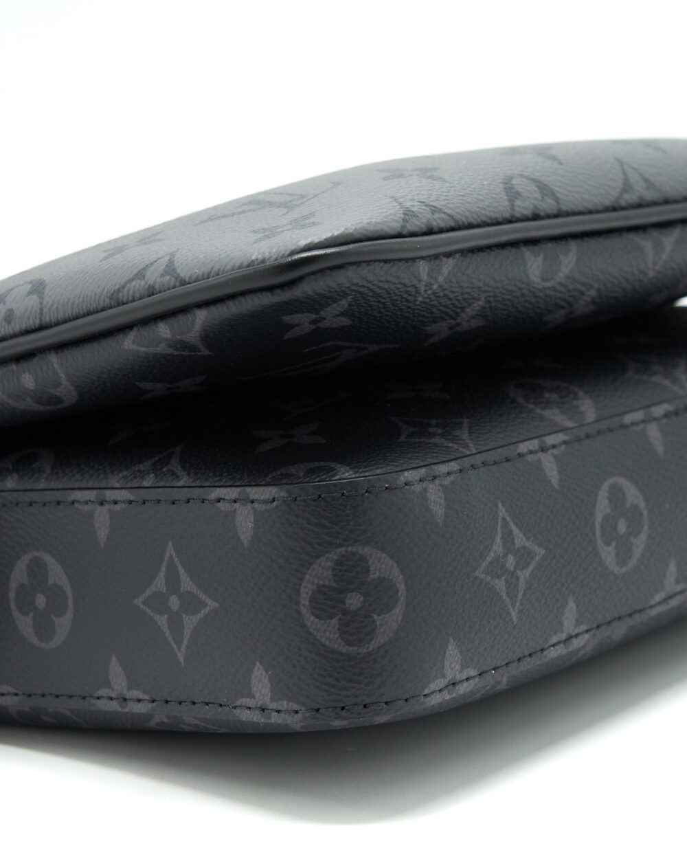 AAA Replica Louis Vuitton LV TRIO MESSENGER MONOGRAM ECLIPSE COATED CANVAS