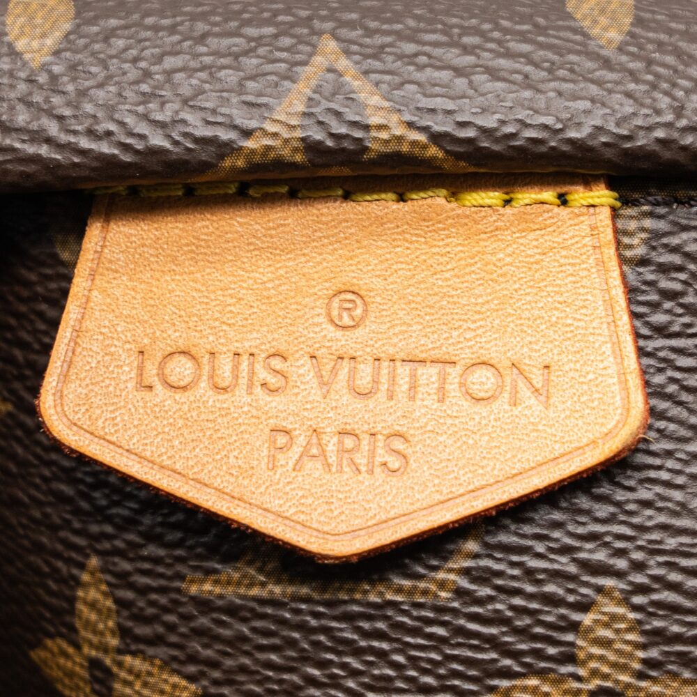 AAA Replica Louis Vuitton LV BUM BAG MONOGRAM CANVAS GHW