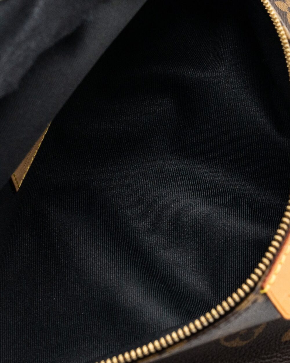AAA Replica Louis Vuitton LV BUM BAG MONOGRAM CANVAS GHW