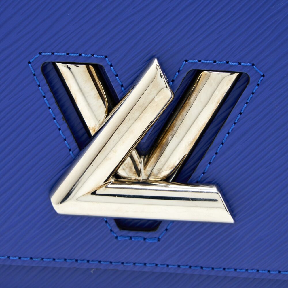 AAA Replica Louis Vuitton LV TWIST PM EPI BLUE SHW