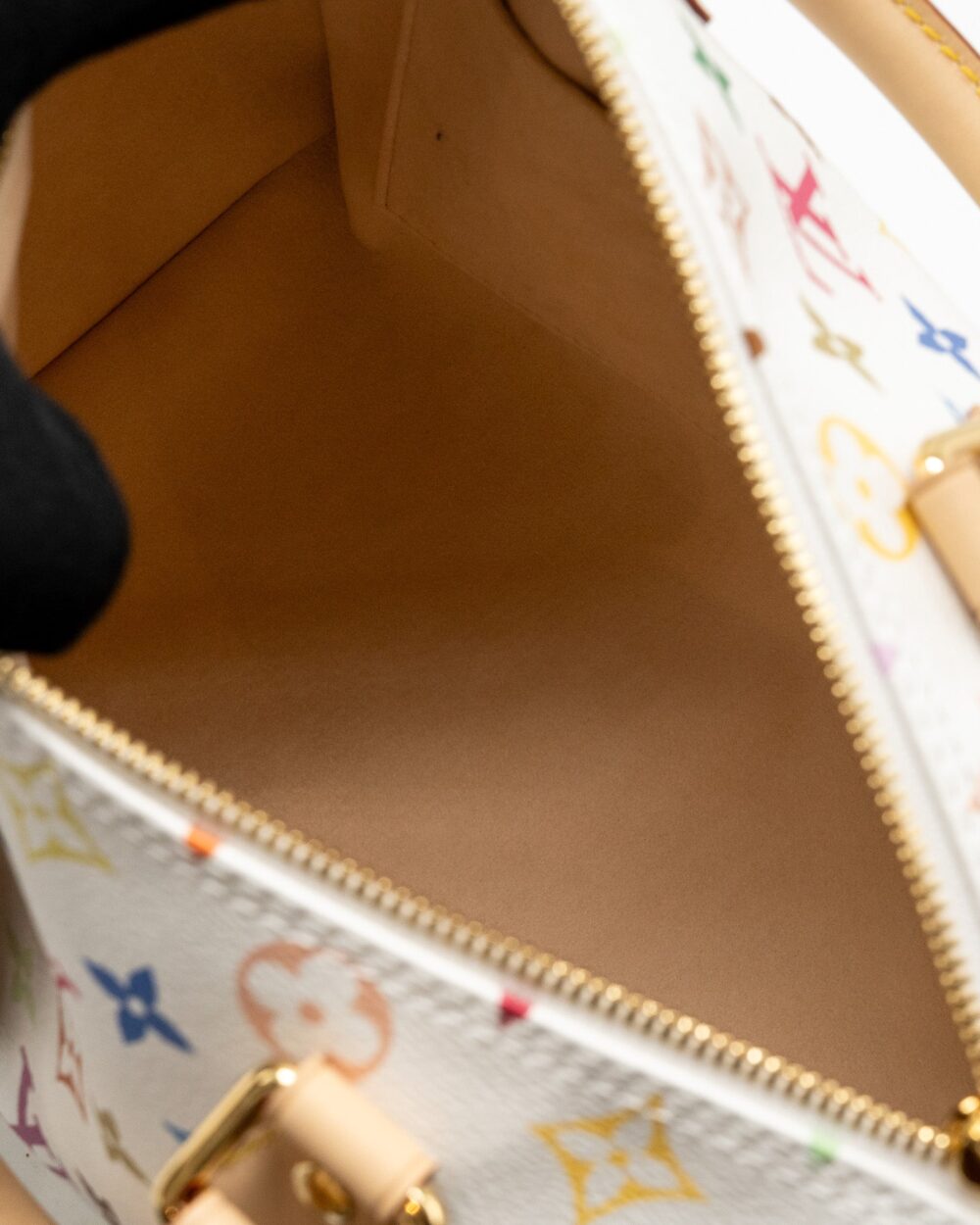 AAA Replica Louis Vuitton LV X TAKASHI MURAKAMI SPEEDY BANDOULIÈRE 25 MONOGRAM CANVAS WHITE/ MULTICOLOUR GHW