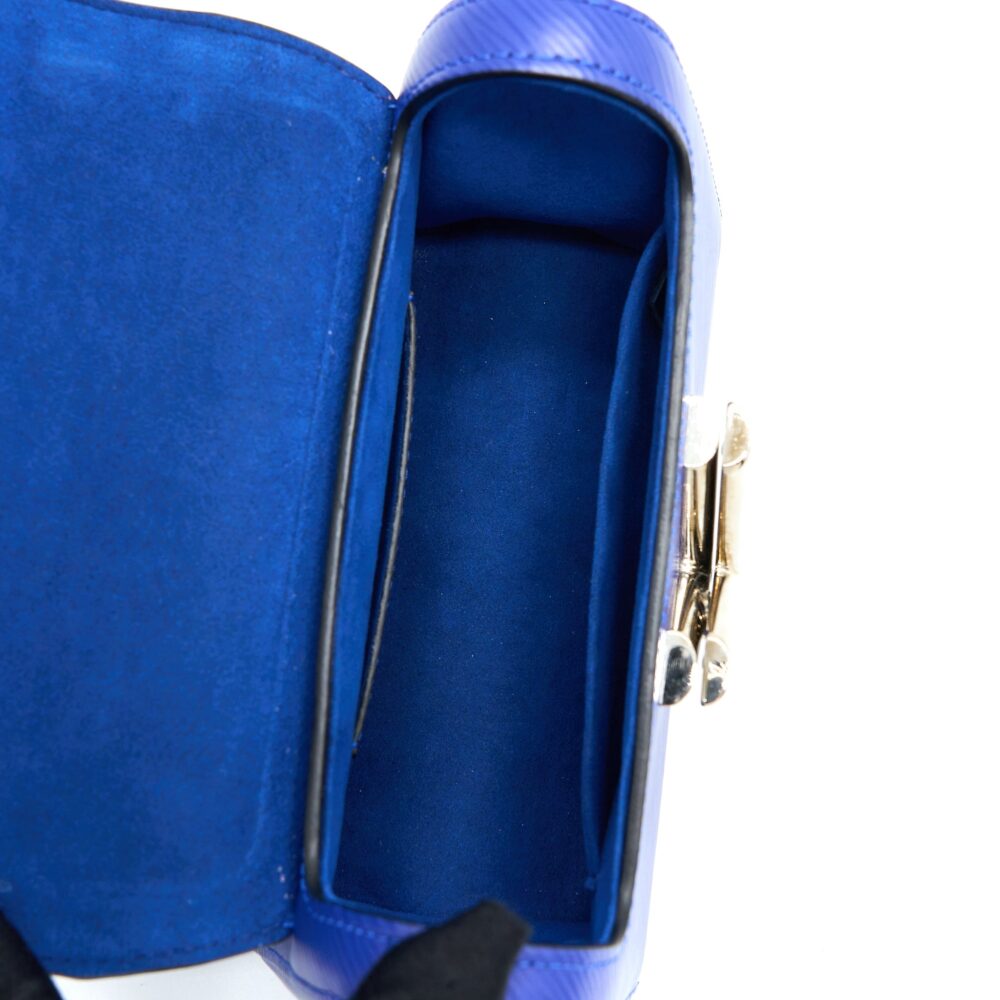 AAA Replica Louis Vuitton LV TWIST PM EPI BLUE SHW