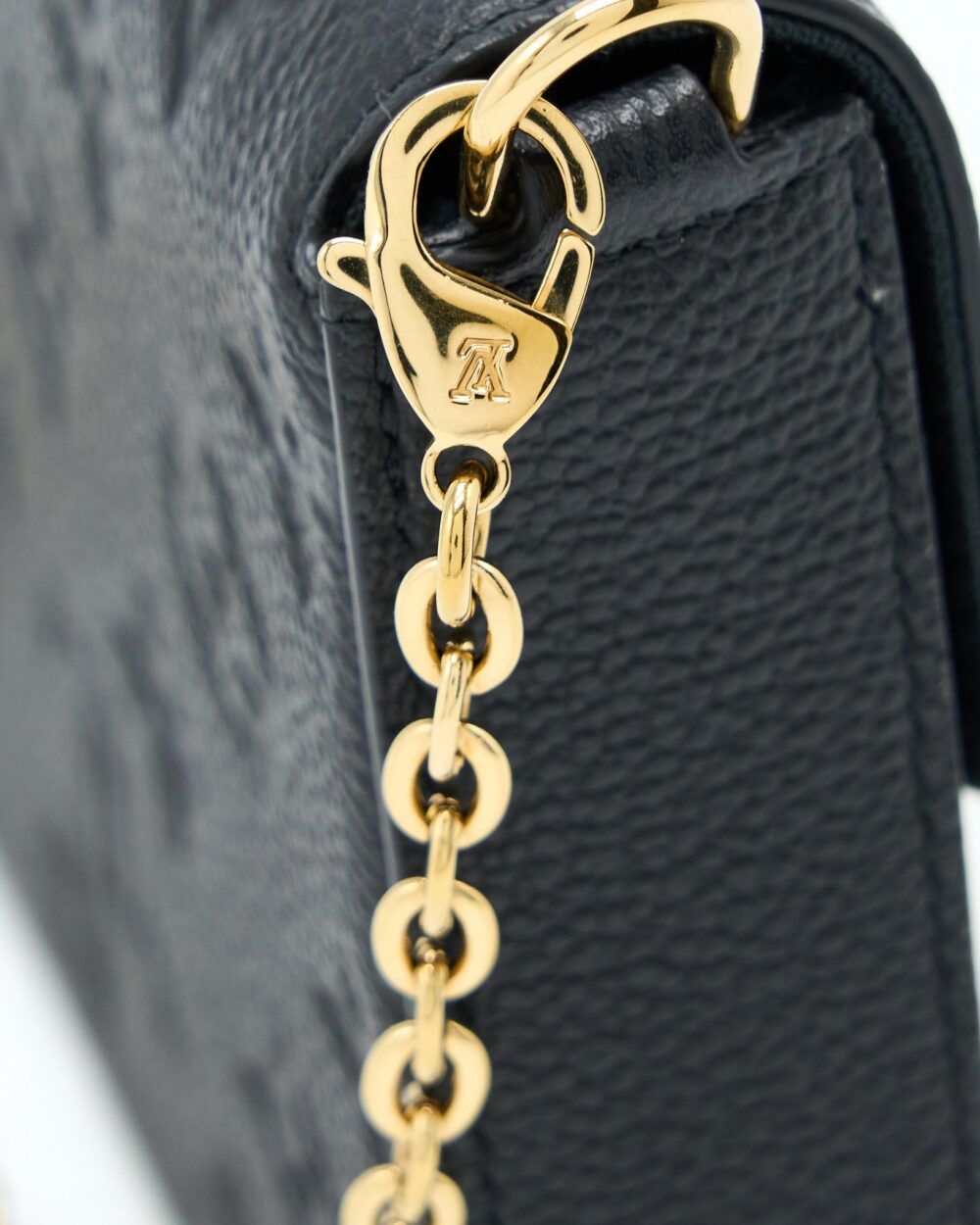 AAA Replica Louis Vuitton LV FELICIE POCHETTE MONOGRAM EMPREINTE BLACK GHW