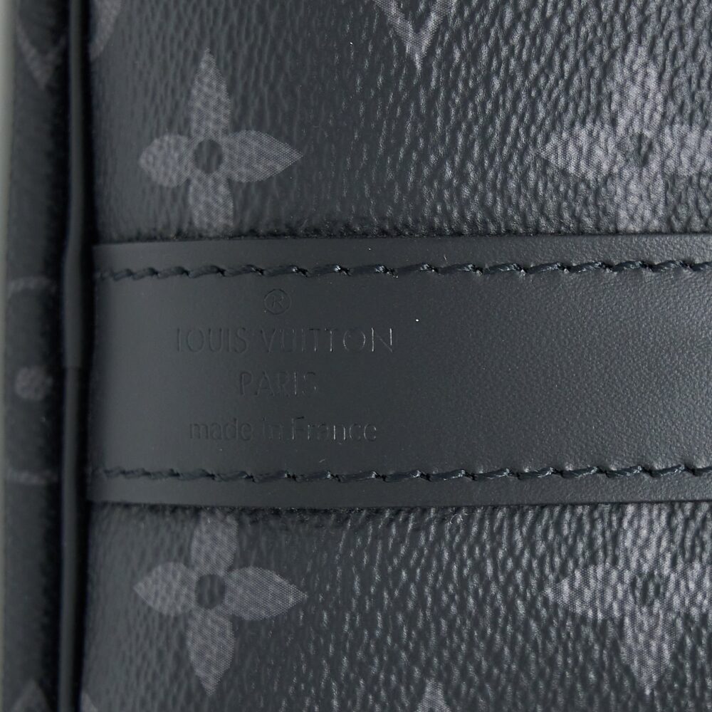 AAA Replica Louis Vuitton LV KEEPALL 55 WITH SHOULDER STRAP MONOGRAM ECLIPSE CANVAS SHW