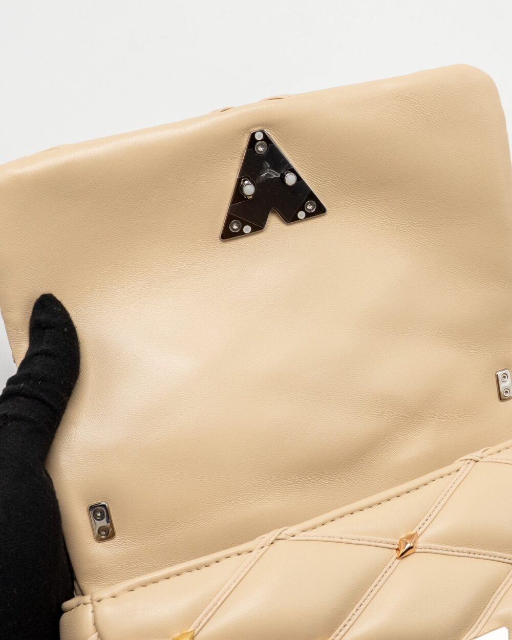 AAA Replica Louis Vuitton LV GO-14 MM LAMBSKIN BEIGE MULTICOLOUR HARDWARE