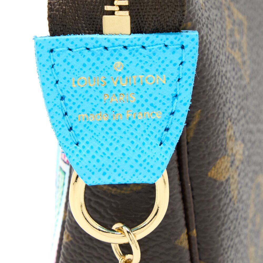 AAA Replica Louis Vuitton LV 2022 CHRISTMAS LIMITED MINI POCHETTE ACCESSORIES MONOGRAM CANVAS TOKYO BOUTIQUE GHW