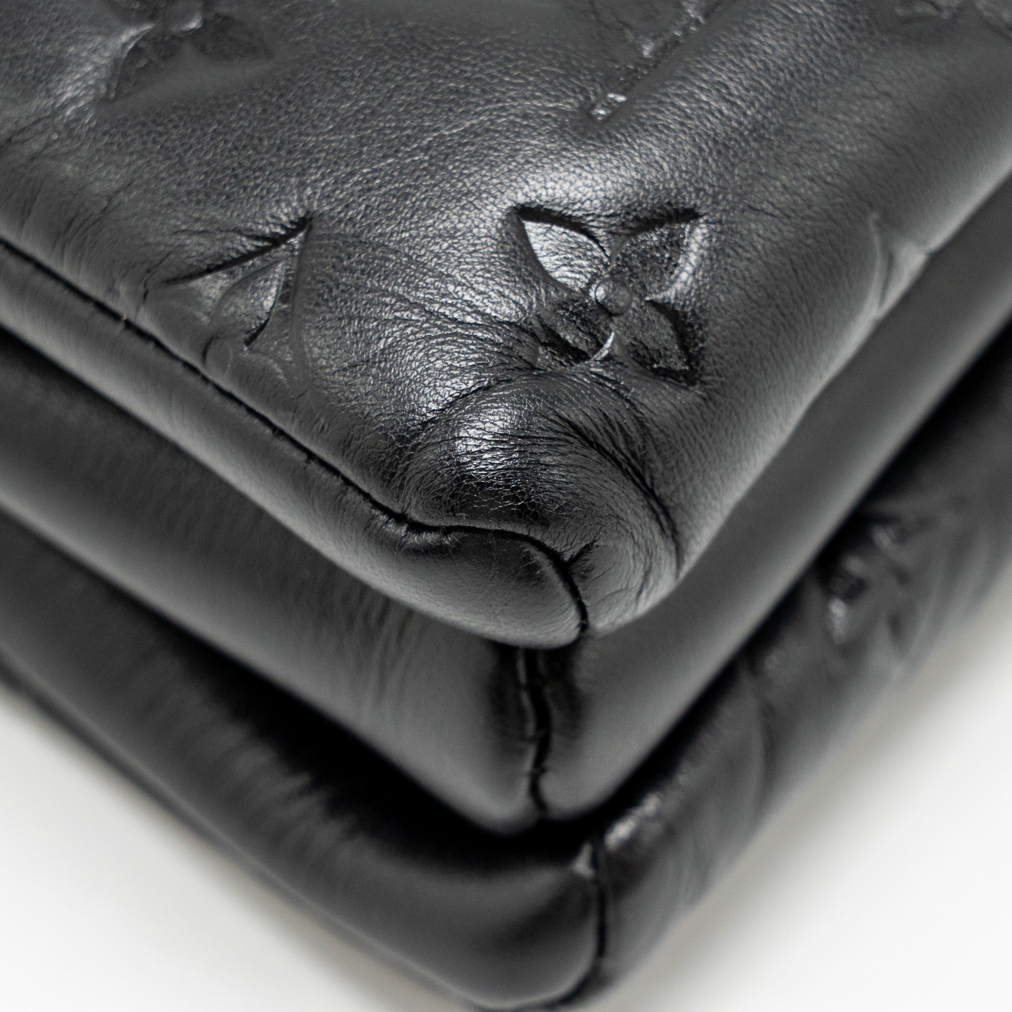AAA Replica Louis Vuitton LV COUSSIN PM LAMBSKIN BLACK GHW