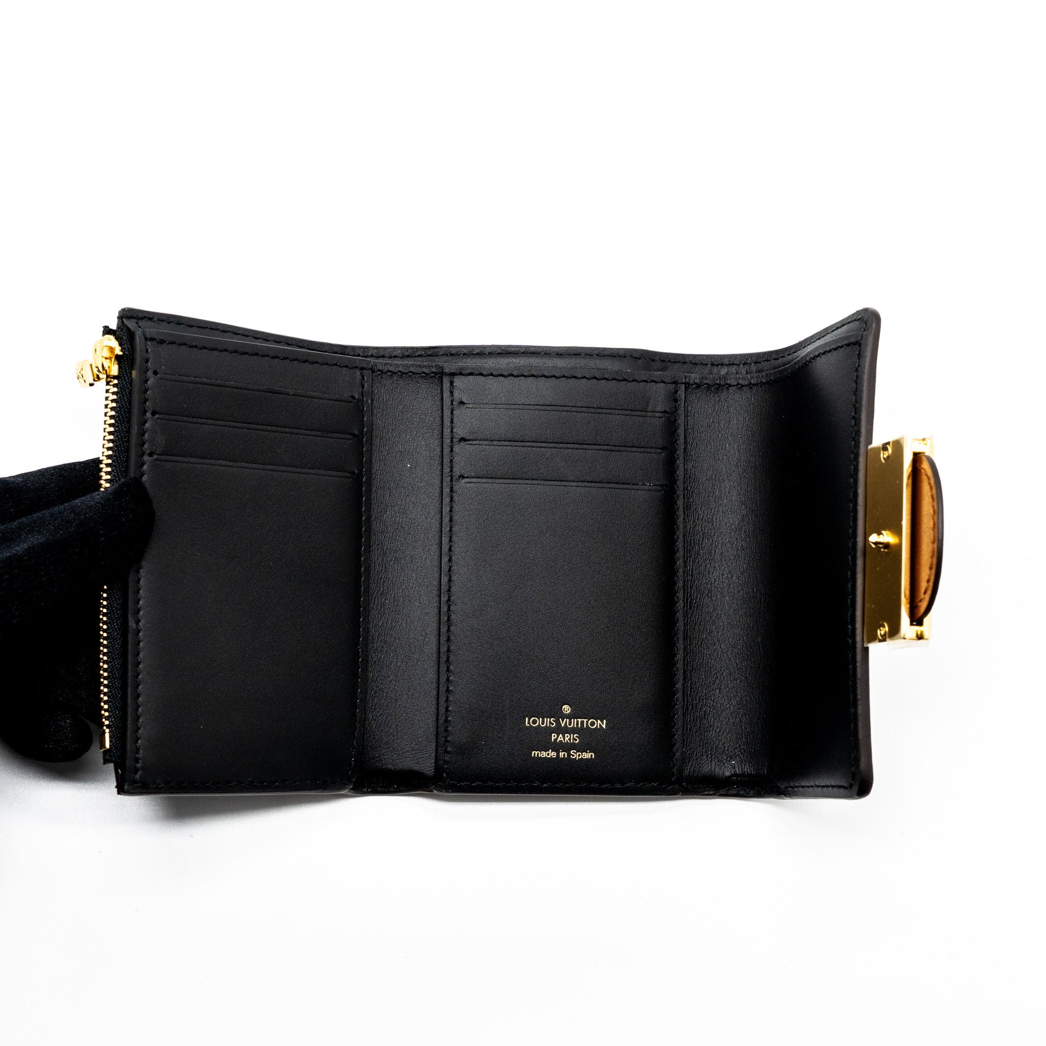 AAA Replica Louis Vuitton LV DAUPHINE COMPACT WALLET MONOGRAM CANVAS GHW