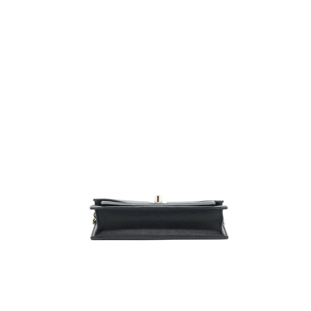 AAA Replica Louis Vuitton LV THE MY LOCKME CHAIN CROSSBODY BAG BLACK