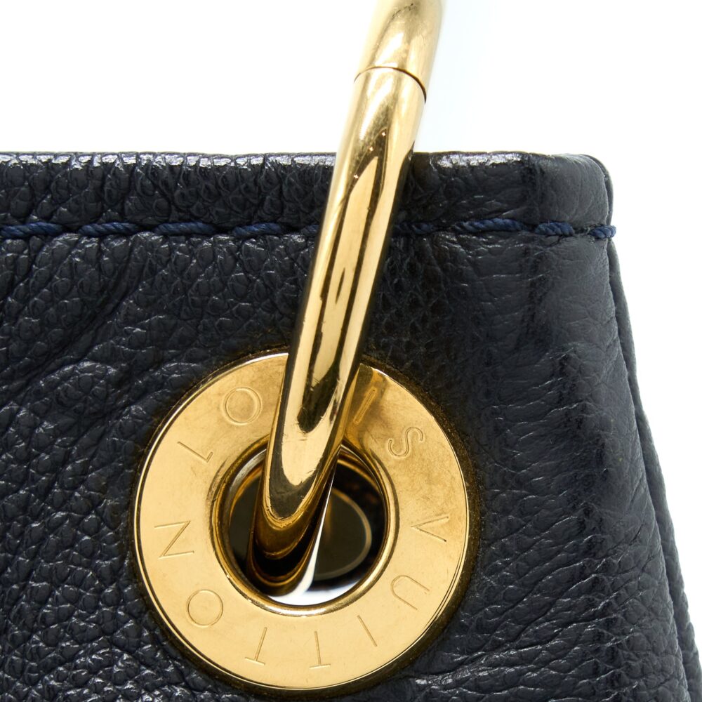 AAA Replica Louis Vuitton LV ARTSY MM EMPREINTE BLACK GHW