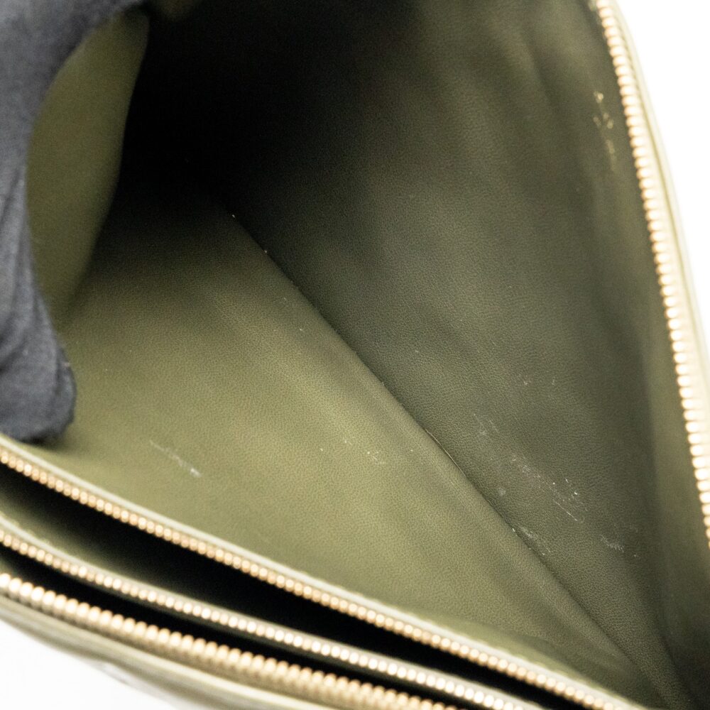 AAA Replica Louis Vuitton LV COUSSIN MM MONOGRAM-EMBOSSED PUFFY LAMBSKIN KHAKI GHW