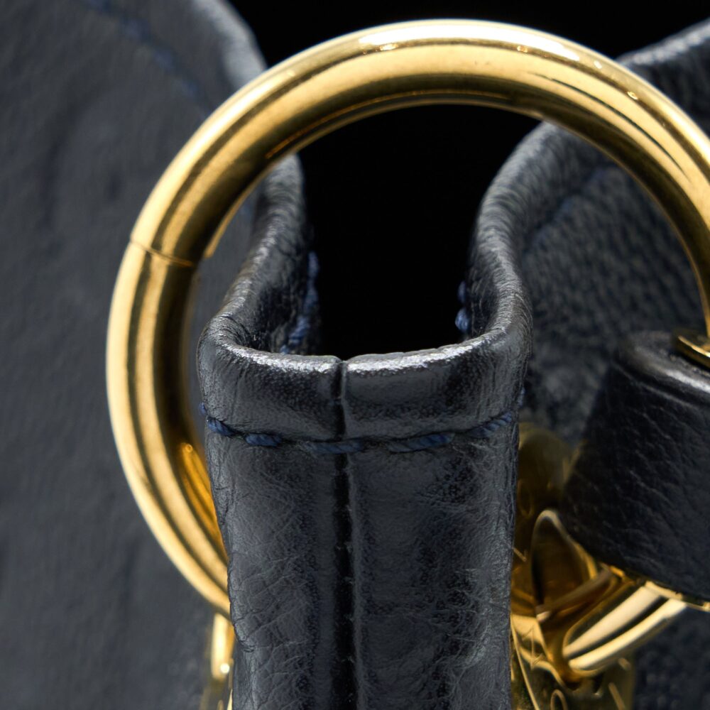 AAA Replica Louis Vuitton LV ARTSY MM EMPREINTE BLACK GHW