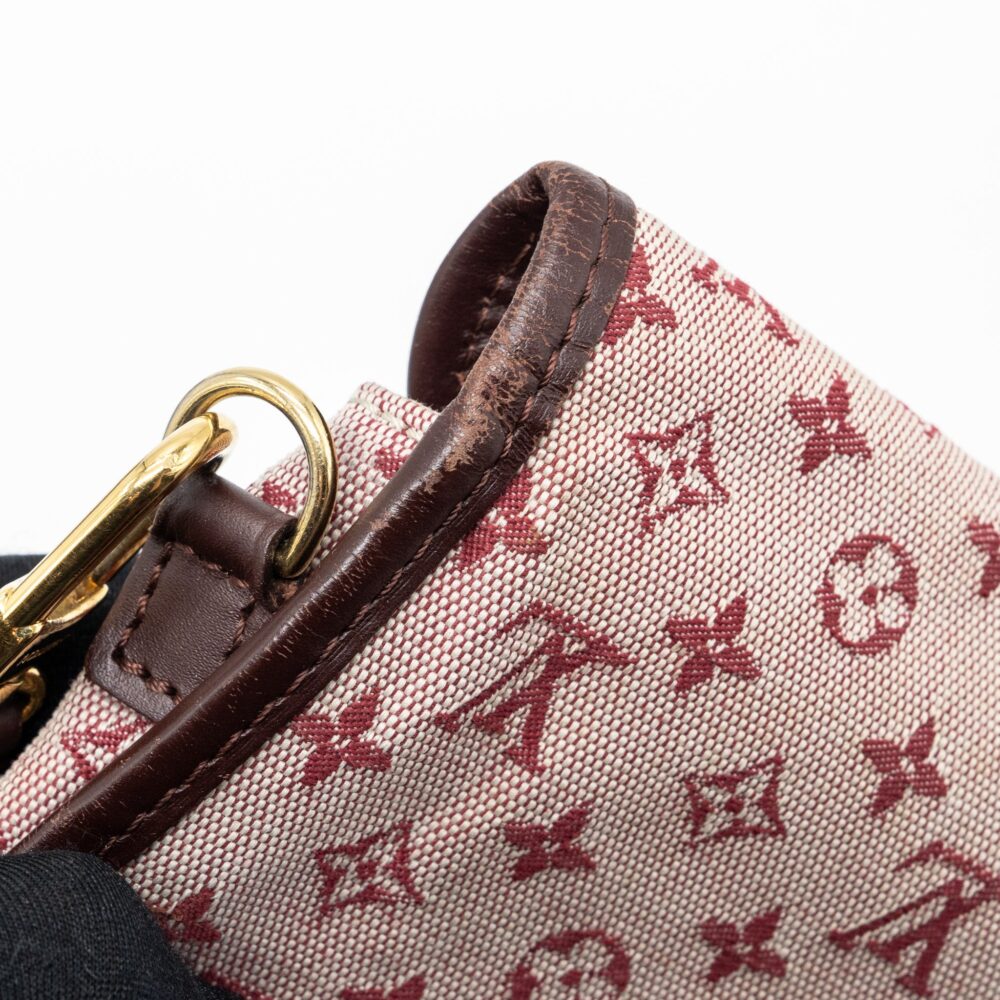 AAA Replica Louis Vuitton LV VINTAGE FLAP SHOULDER BAG FABRIC / LEATHER DARK PINK GHW