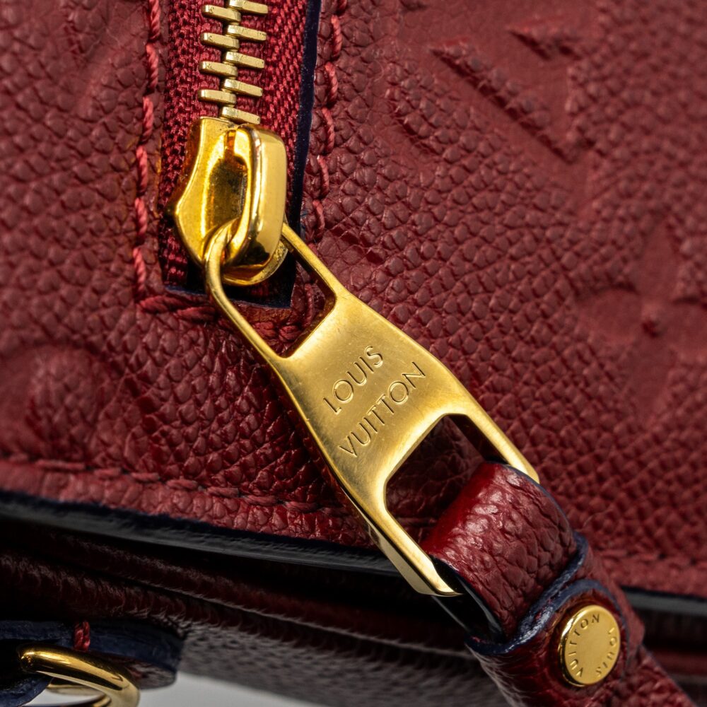 AAA Replica Louis Vuitton LV POCHETTE MÉTIS MONOGRAM EMPREINTE RED GHW