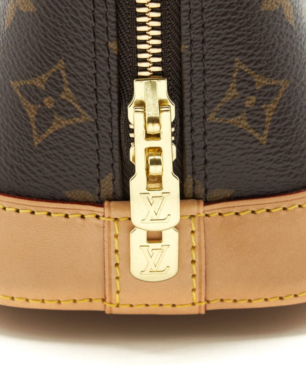 AAA Replica Louis Vuitton LV MONOGRAM ALMA BB CROSSBODY BAG