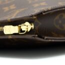 AAA Replica Louis Vuitton LV TOILETRY POCHETTE 26 MONOGRAM CANVAS GHW