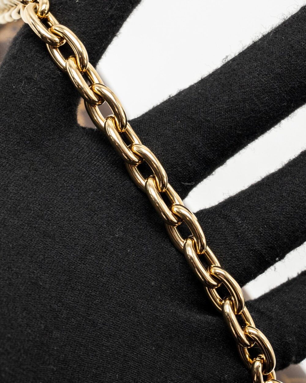 AAA Replica Louis Vuitton LV IVY WALLET ON CHAIN MONOGRAM CANVAS GHW